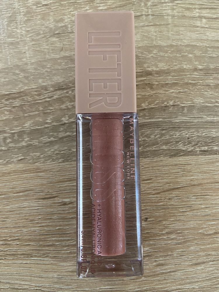 Блеск доя губ Maybelline