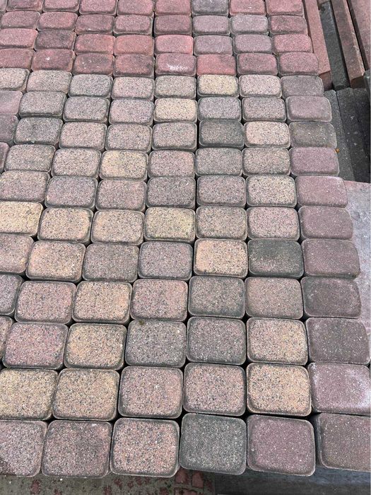 Kostka brukowa 130 m2