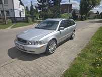 Volvo v40 1,9 dci 115 koni 2004 r. do jazdy długie opłaty