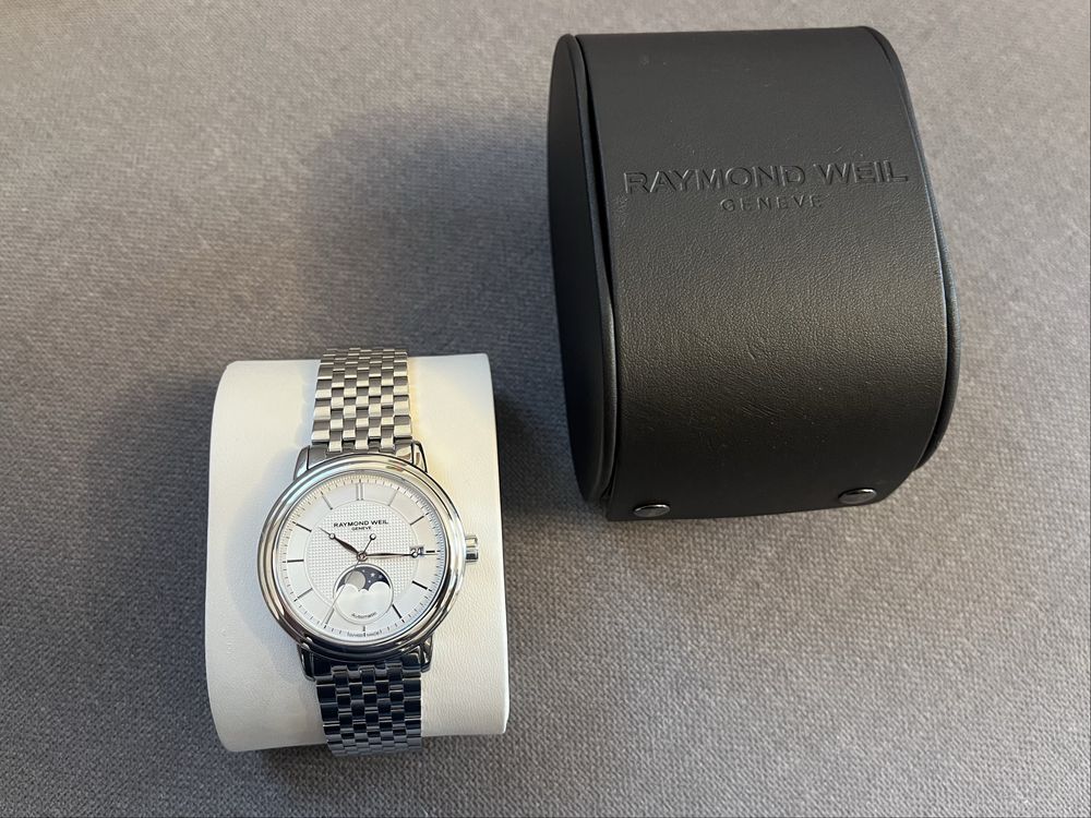 Zegarek szwajcarski Raymond Weil Maestro Moonphases