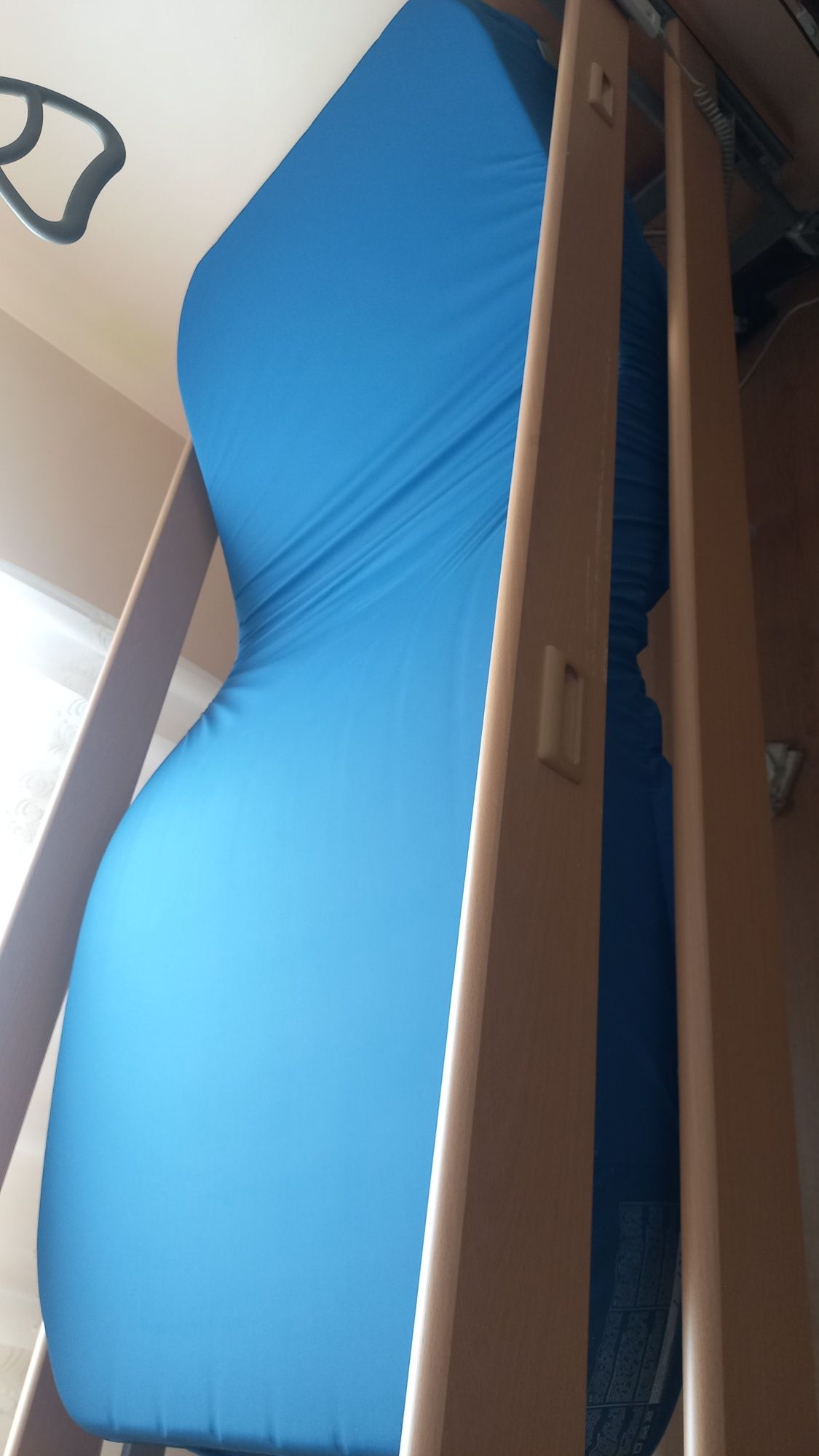 Cama elétrica articulada