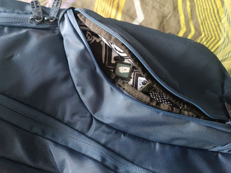 Mochila com Lancheira Térmica Six Pack Fitness