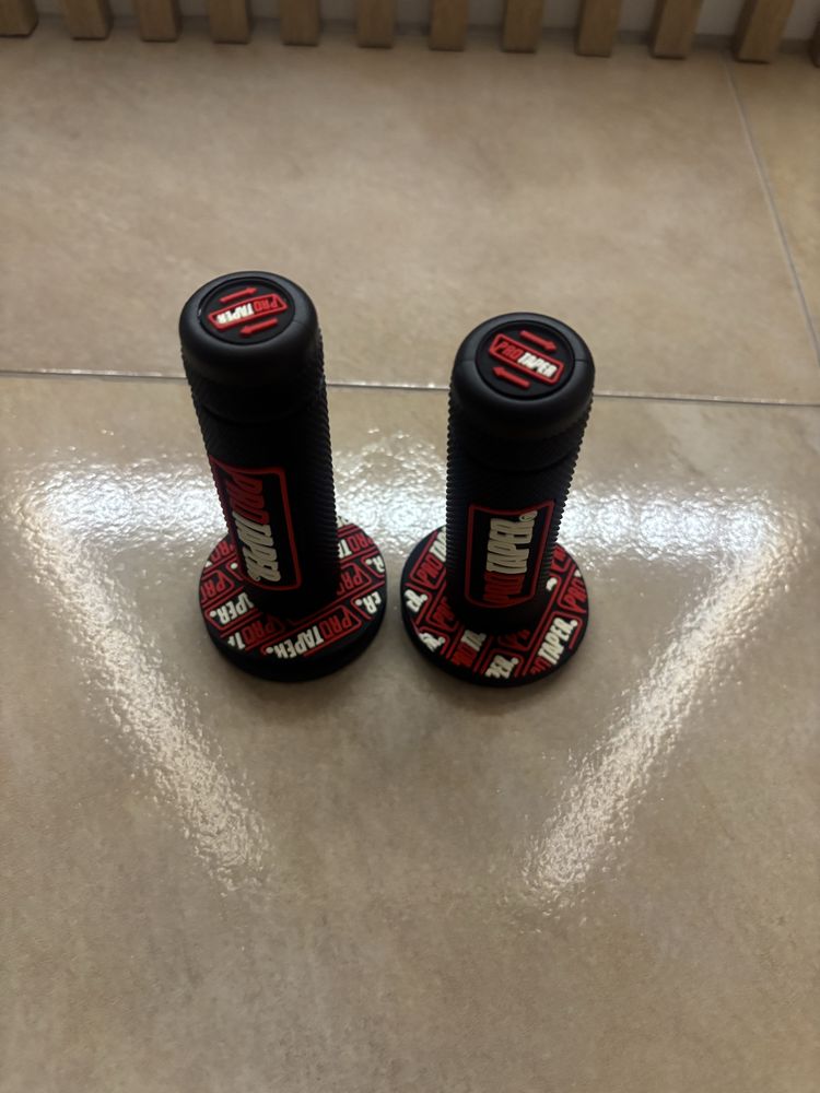 Uchywty kierownicy, gripy Pro Taper Nowe