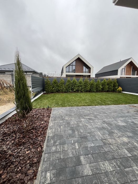 Сучасний дуплекс 136 кв.м, 3 сотки. Залишилась 1 половинка