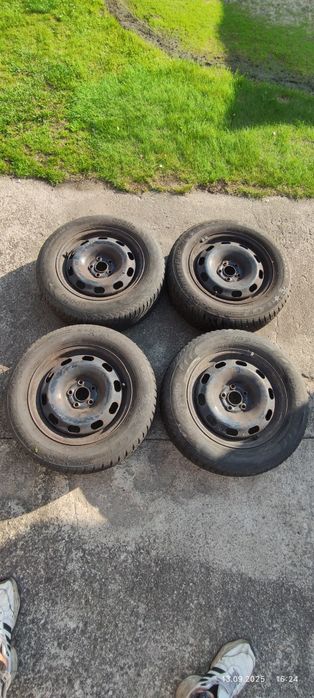 Sprzedam koła 5x100 z oponami VAG  195x65x15 ZIMOWE