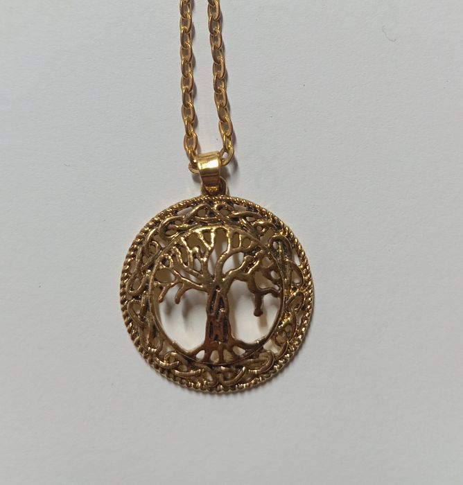 Ланцюжок підвіска дерево