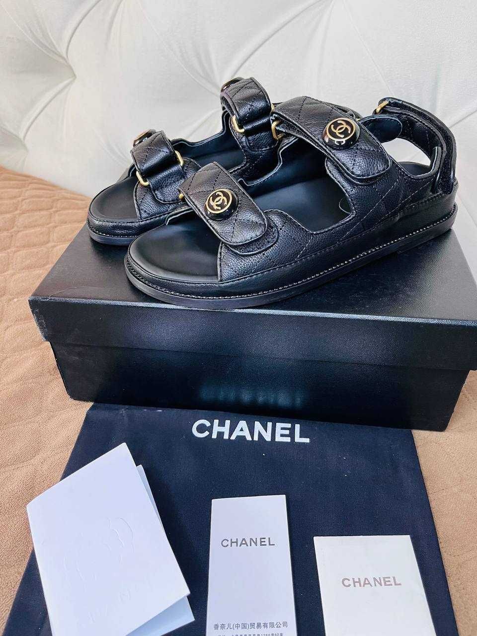 Сандалі в стилі chanel чорні шкіряні