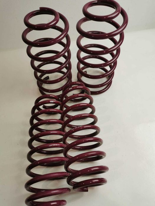 Sprężyny sportowe Skoda 1U Octavia do 92 KW Vogtland