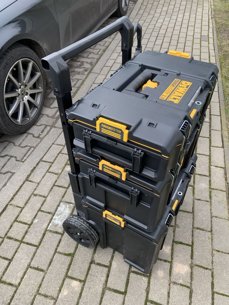 Zestaw skrzyń walizek DeWalt ToughSystem 2.0 nowe