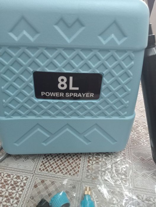 Pulverizador elétrico de 8lt novo