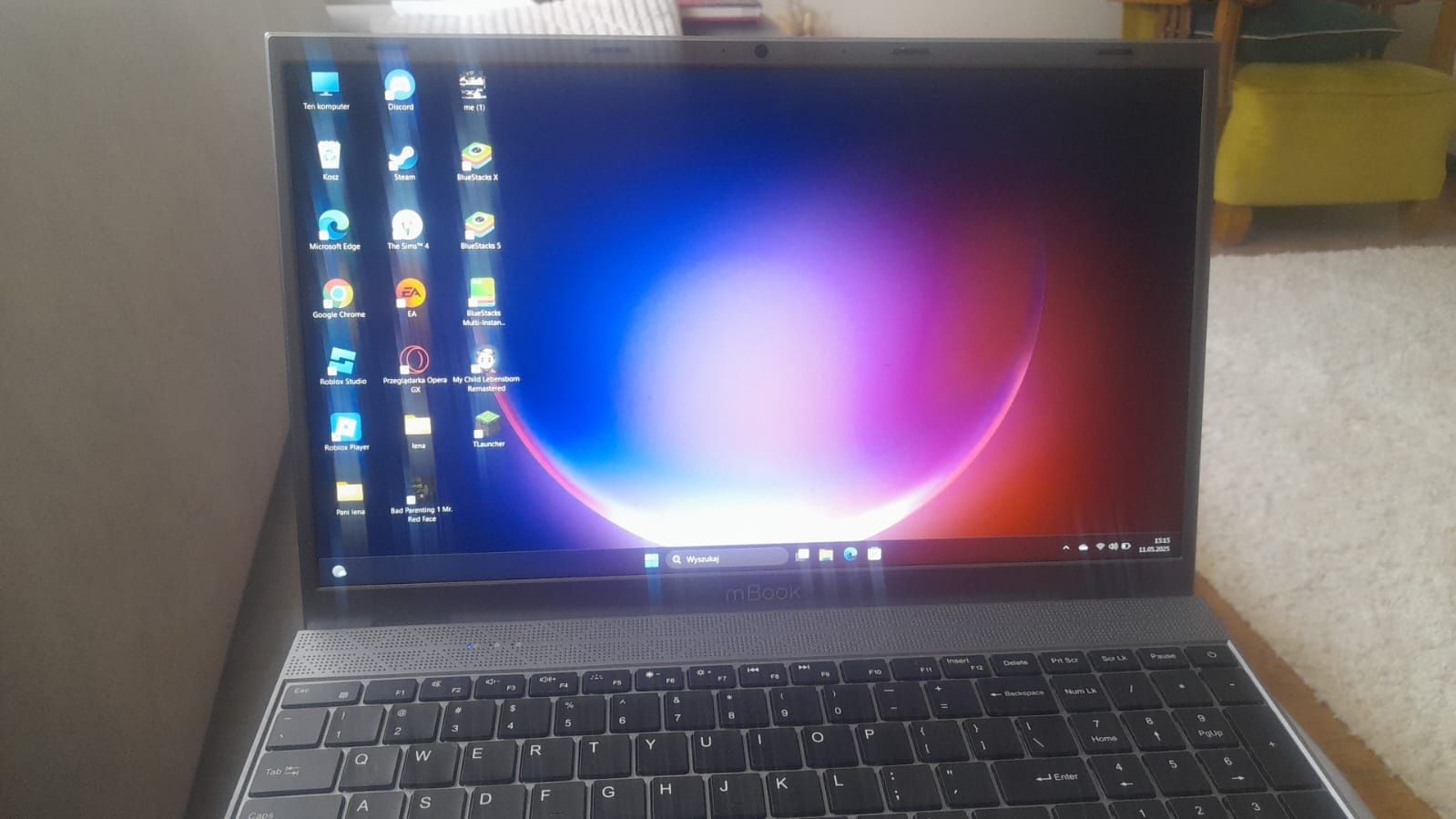 Sprzedam laptop maxcom
