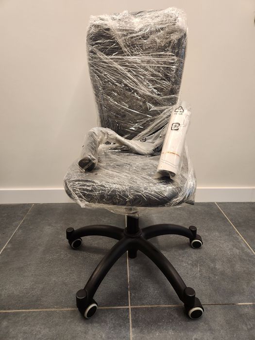 Cadeira de escritório Ikea preta