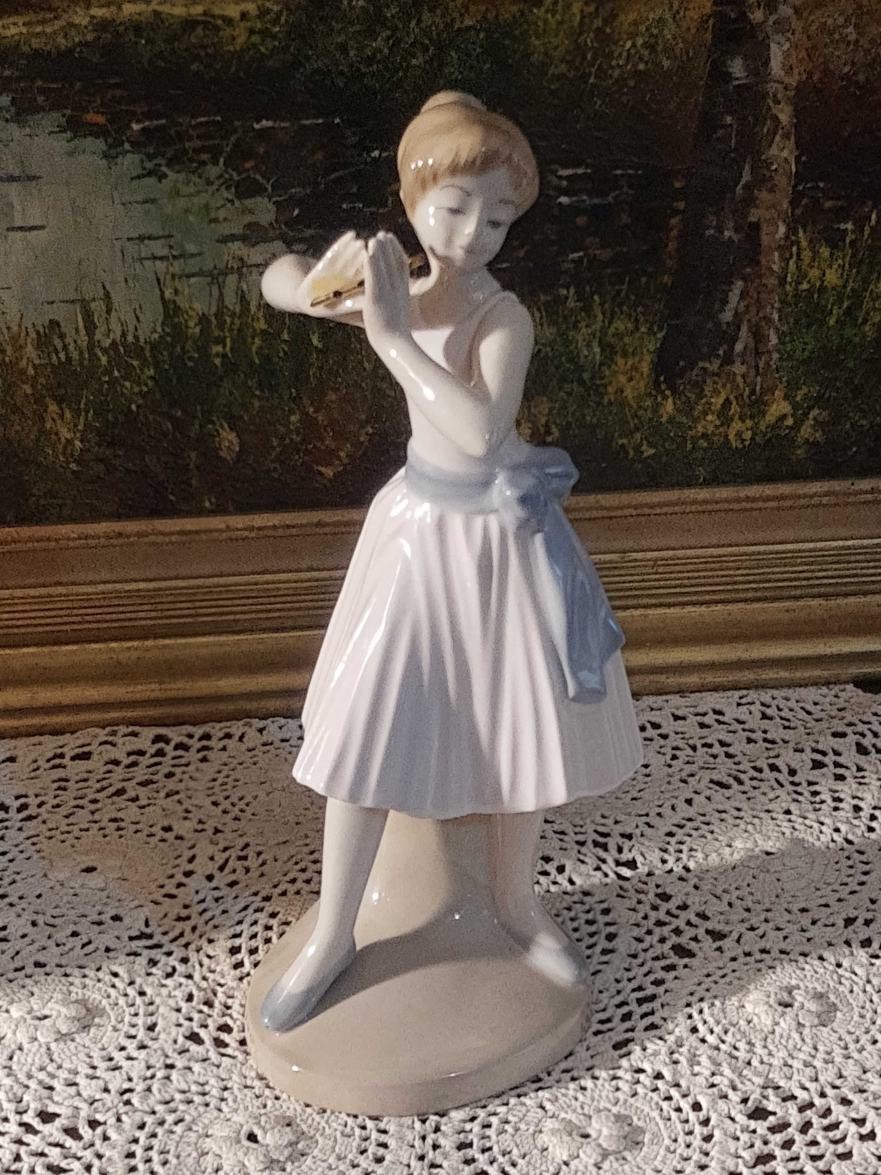 Figurka porcelana Tengra Hiszpania wys.27cm. (P.3074)