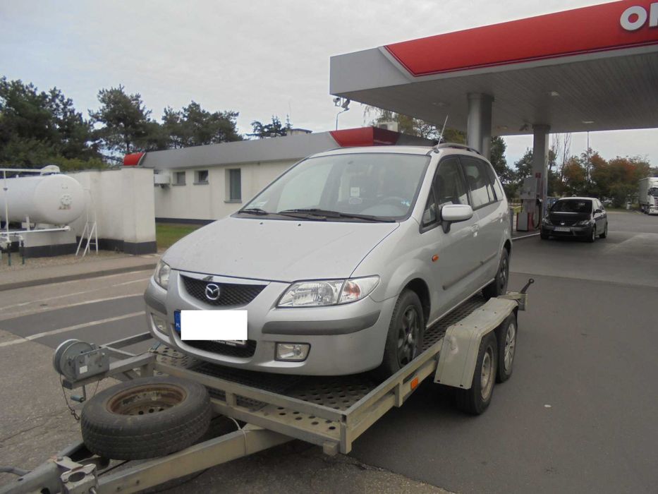 Mazda Premacy 1.8 benzyna kolor srebrny przeznaczona na części hak