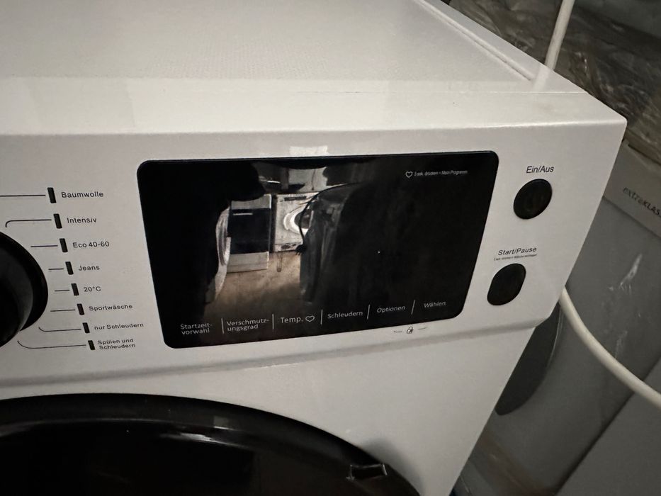 Продам Бу пральну машинку Midea на 7 кг