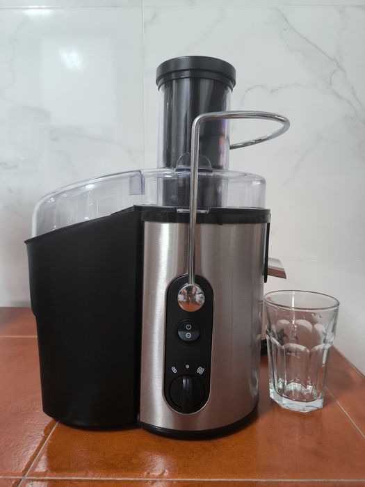 Máquina para batidos ou sumos naturais