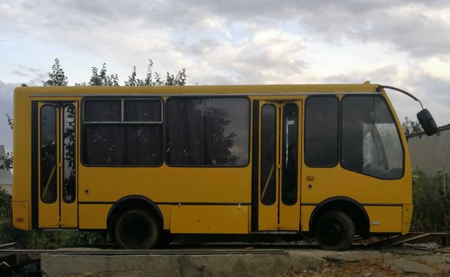 Продаю автобус Богдан А069.