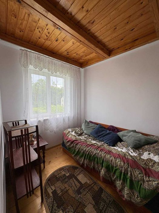 Продаж будинку з ремонтом та меблями в м.Золочів