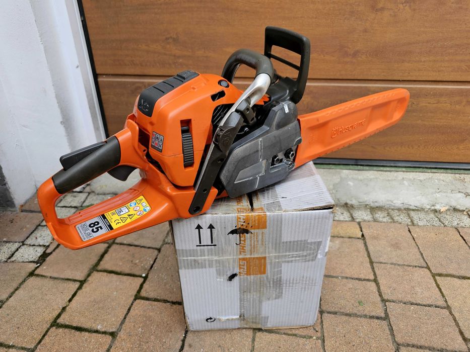 HUSQVARNA 550XP G z grzaną rączką stan BDB