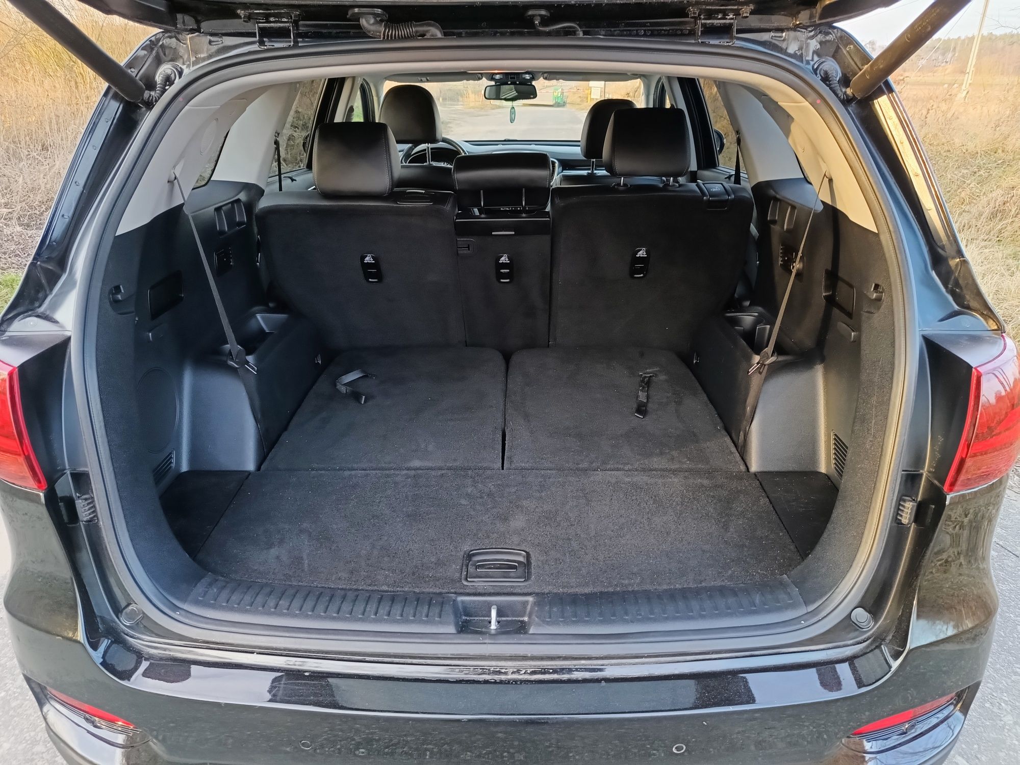 Kia Sorento 2.2 CRDi AWD 7-os, bogate wyposażenie