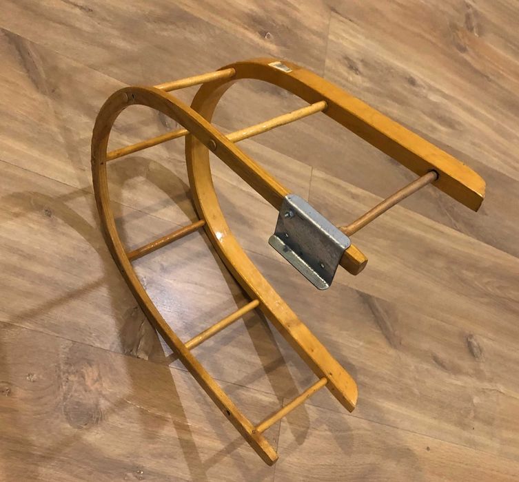 Drewniane oparcie do sanek, podpórka z tyłu na sanki