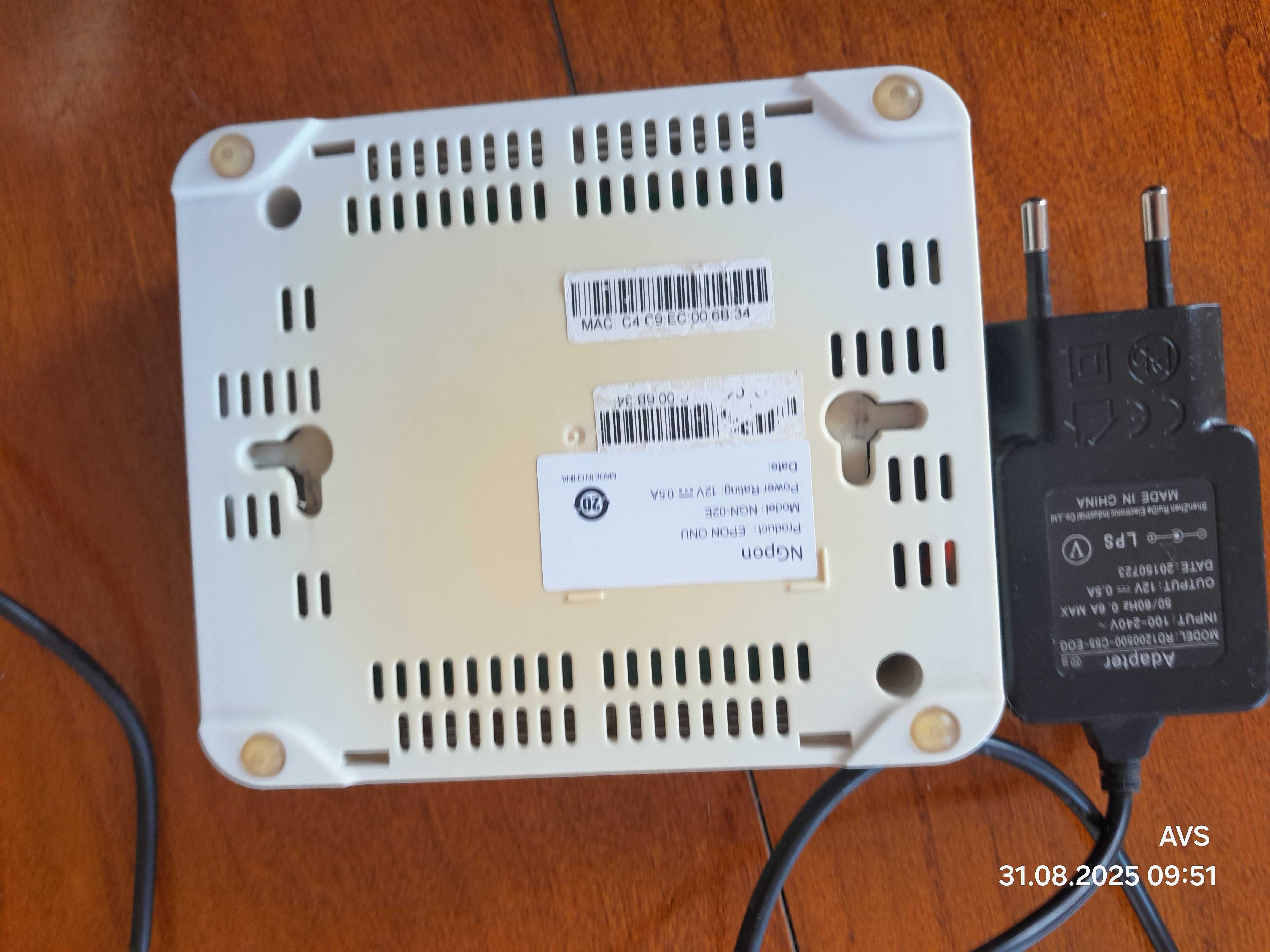 3Com OfficeConnect 8 Port Gigabit Switch(3Com1670800A)