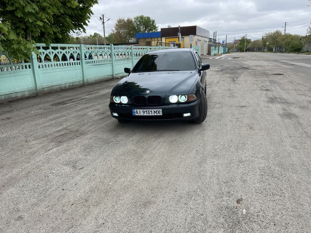 Продам BMW 530