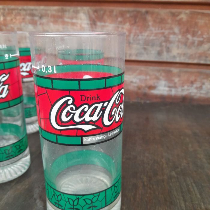 Kolekcionerskie szklanki coca coli 0,3 l
