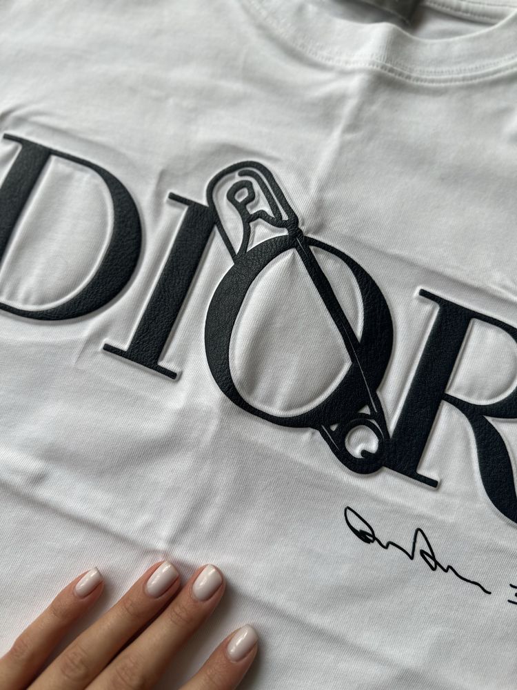 Футболка Dior