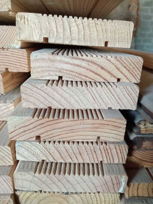 Терасна дошка з модрини. Фальш брус