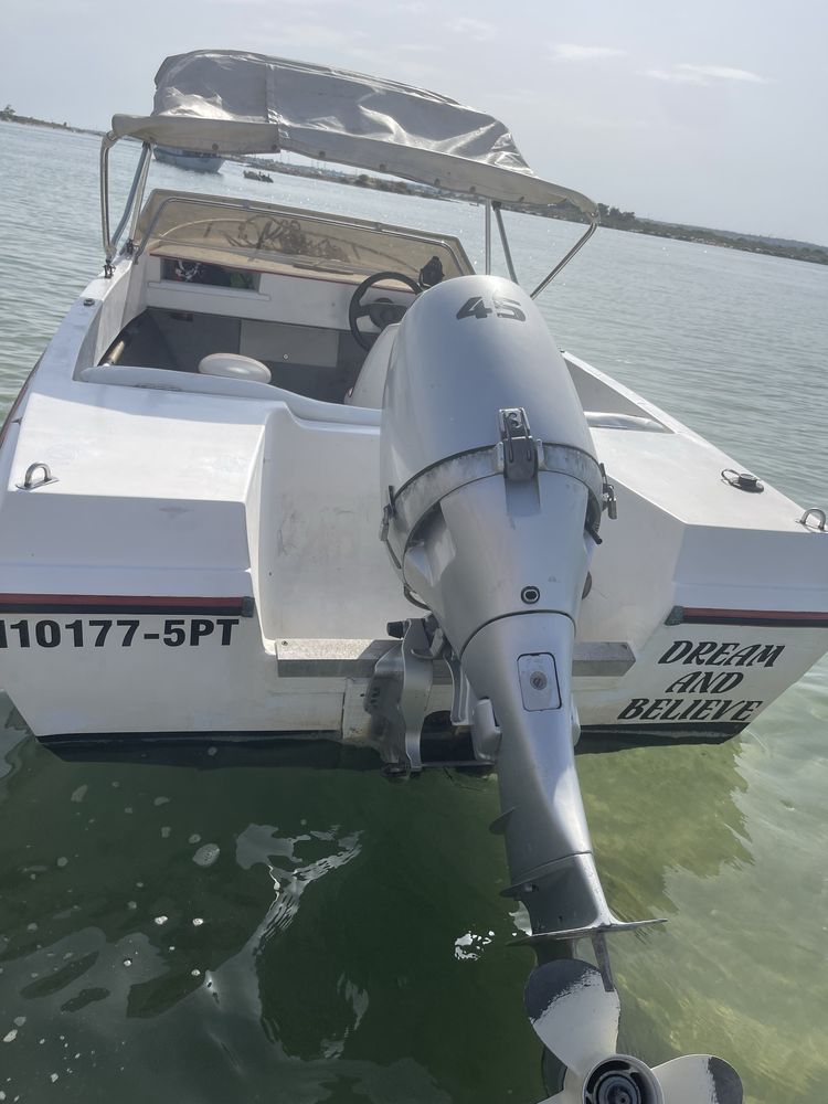 Barco fibramar 4.30m honda 45cv 4 tempos