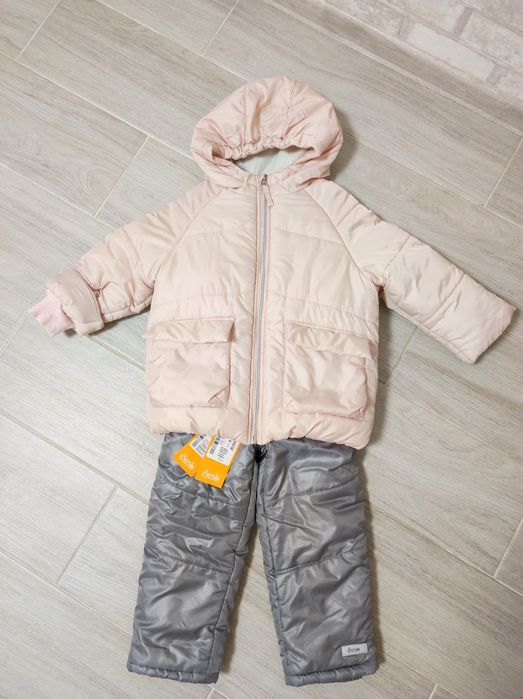 Продам детский комбинезон зимний комплект.