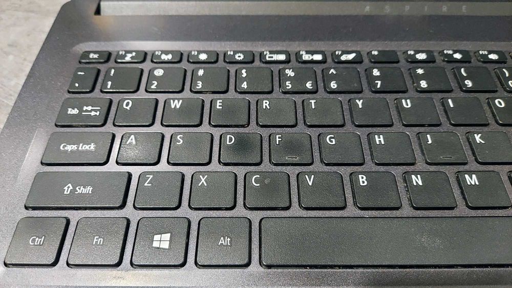 Acer Gaming - i5 12GB GeForce SSD512GB WoT CS GTA5