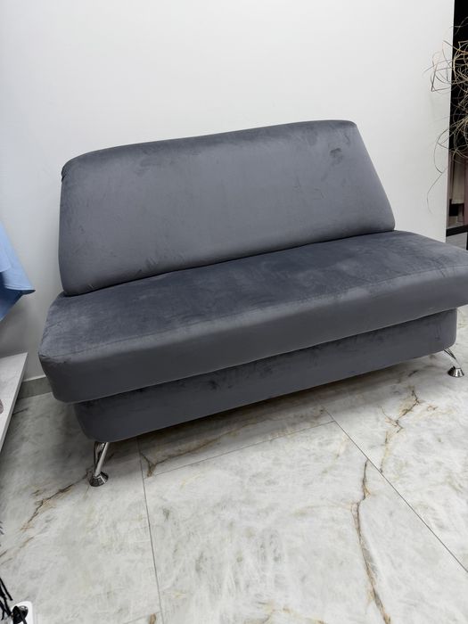 Продам диван для офісу / вітальні