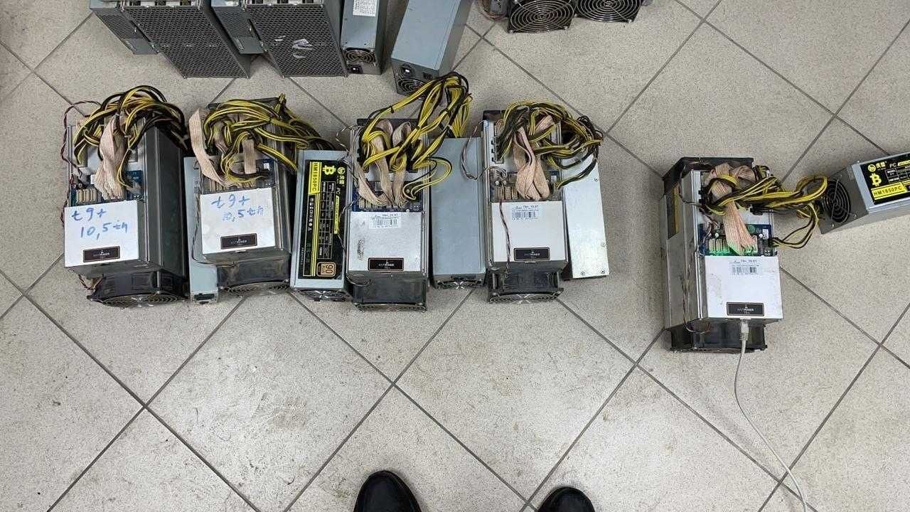 Antminer Bitmain Asic T9 + Bitcoin Miner 10.5 Терахеш