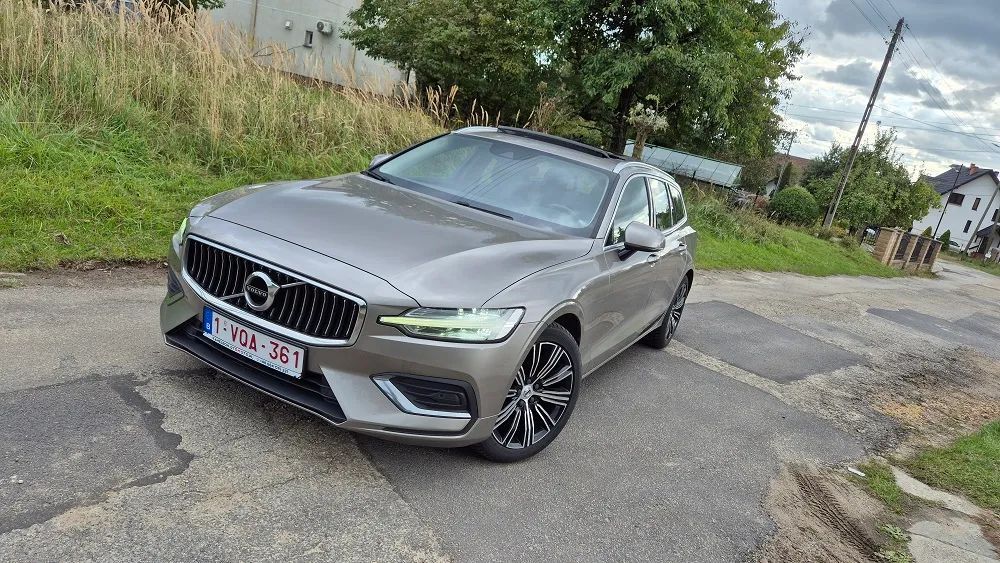 Volvo V60 2L-190Km-Inscripion-Ful Led-Panorama-Skóra-Navi