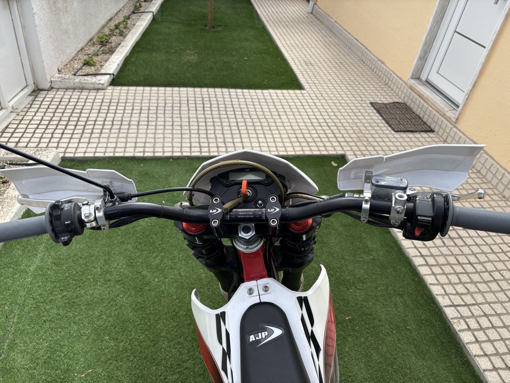 AJP PR3 125 Enduro