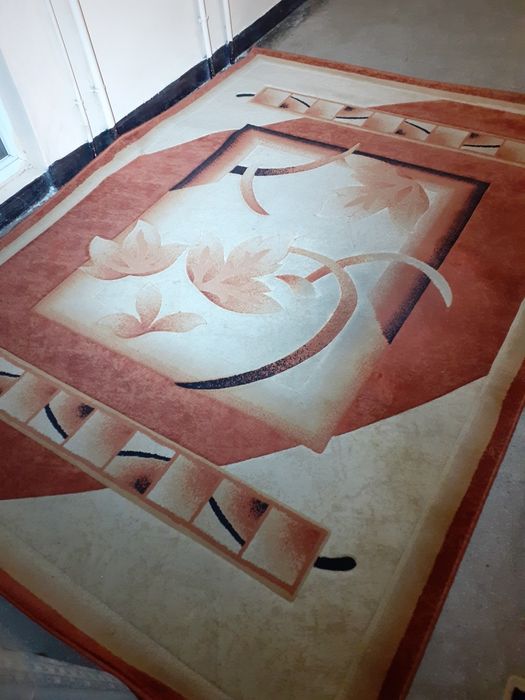 Dywan duży pomarańczowy beżowy kwiaty