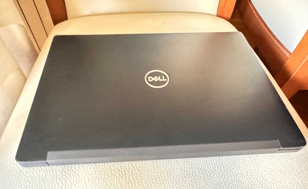 Dell Latitude 7390 13.3"FullHD/i7-8650u Quad Core/16Gb Ram/Ssd 256Gb