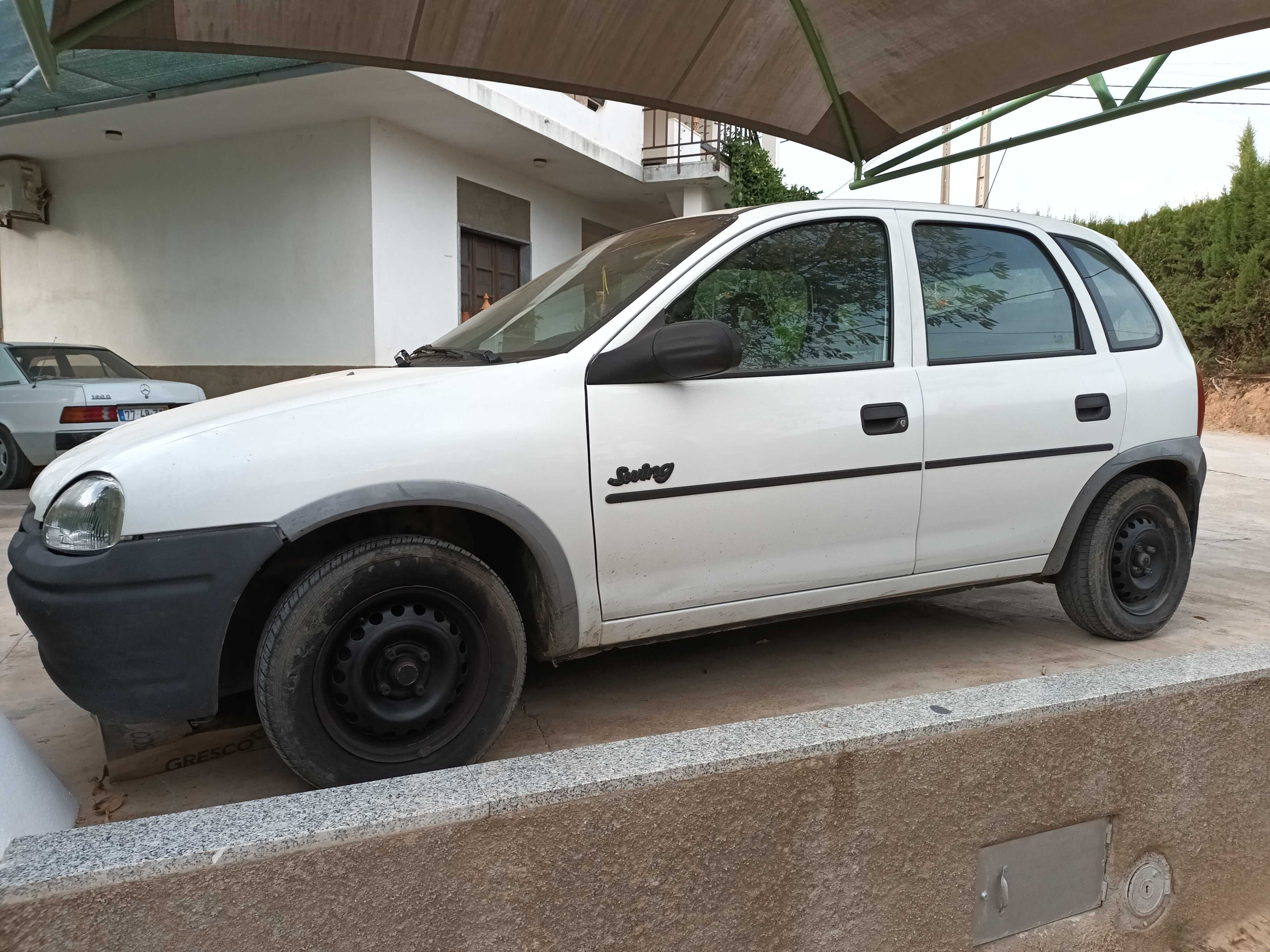 Opel Corsa 1.5D motor Isuzu, venda ou troca