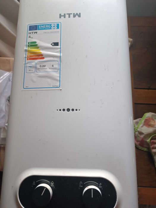 Esquentador a gás natural, como novo