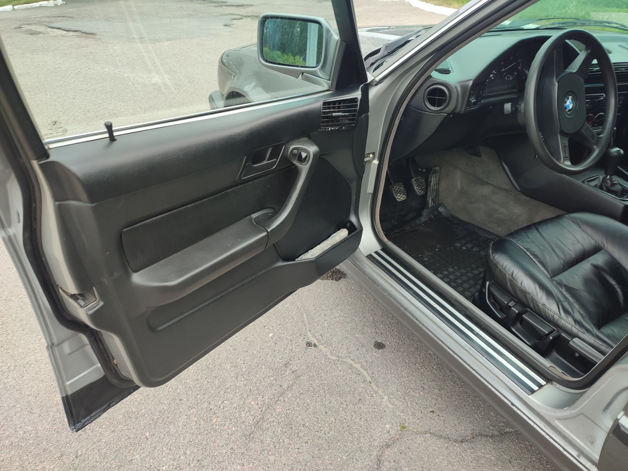 Продам Bmw 535i e34