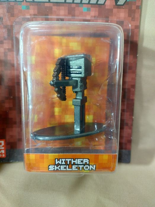 Figurka kolekcjonerska Minecraft Wither Skeleton