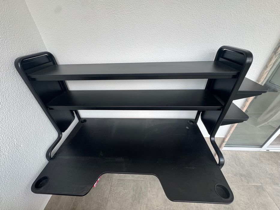Secretária Gamer IKEA