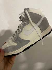 Nike Dunk High Retro