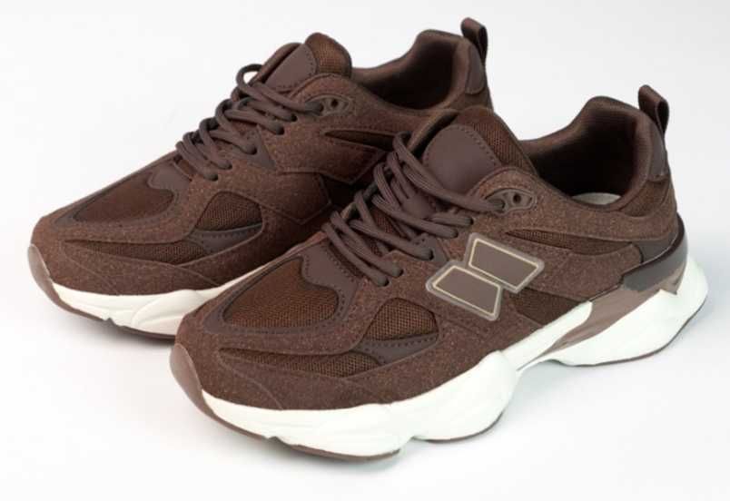 Кросівки жіночі демісезон нові