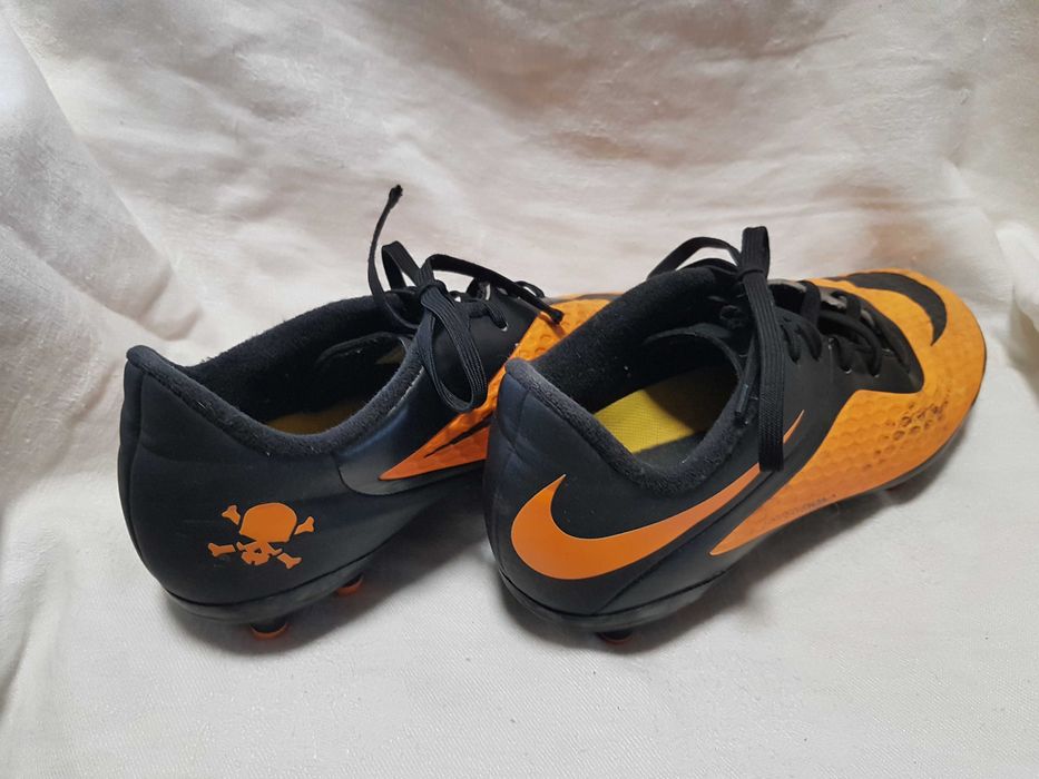 Buty piłkarskie korki lanki Nike hypervenom rozm.37,5