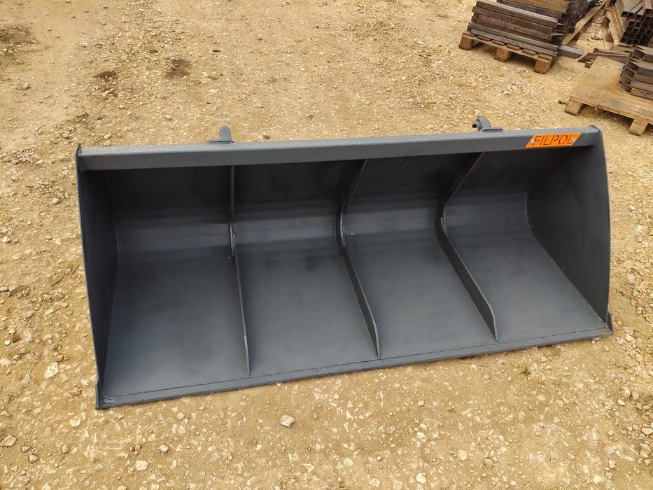 Łycha łyżka 2,4m do tura ładowacza na euro ramkę Producent Filpol