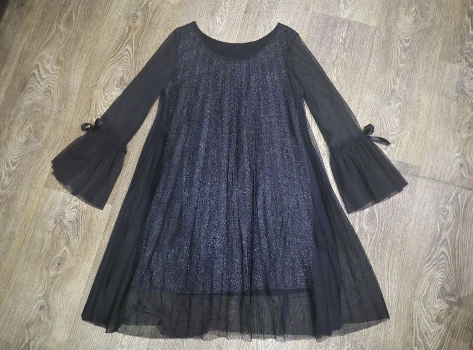 Красивое черное платье