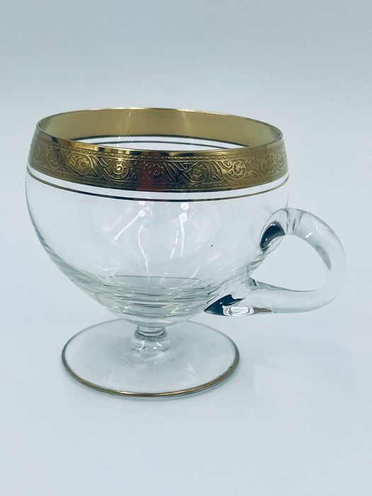 Komplet 5 szklanek na nóżce ze złoconym rantem